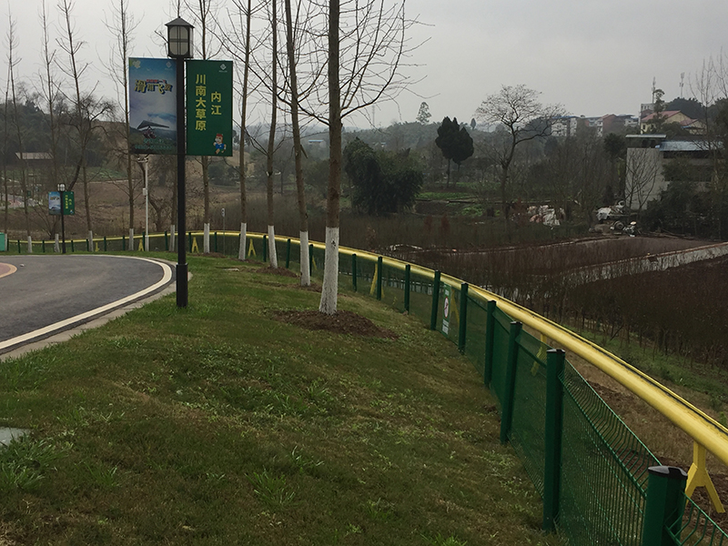 地轨滑车