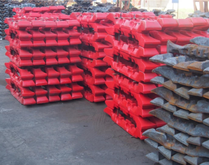 礦用轉載機的結構組成